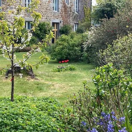 Bed & Breakfast D Hotes Du Moulin A Papier *